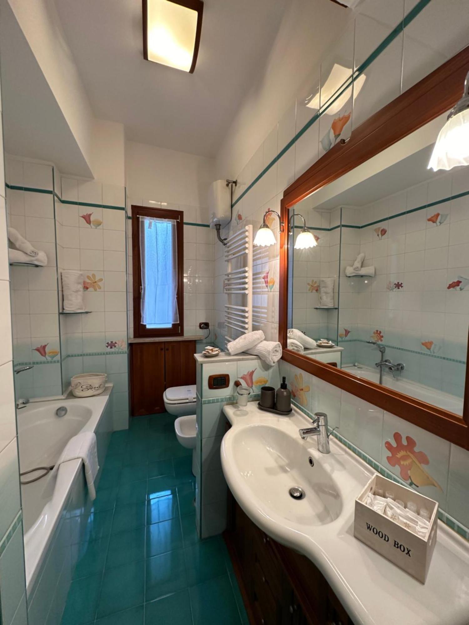 Appartement Revis 84 à Naples Extérieur photo
